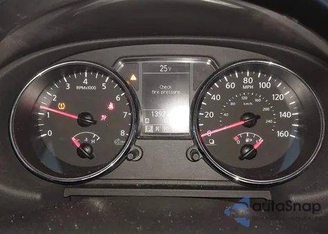 2013 Nissan Rogue S z USA, uszkodzony, nr VIN JN8AS5MV9DW664113